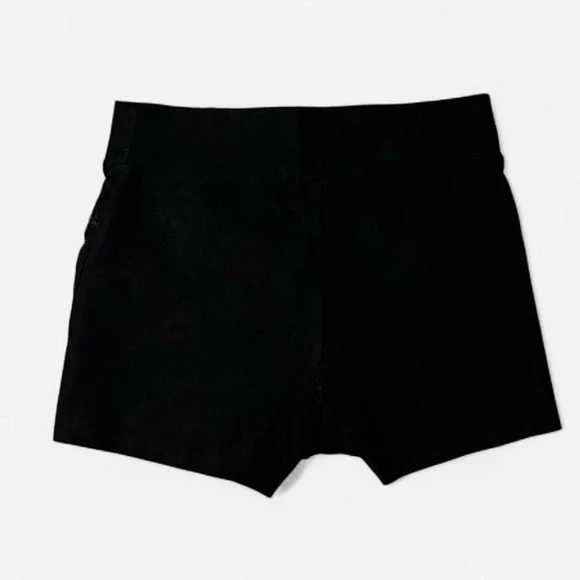 〽️ Charlotte Russe Mini Shorts - Picture 2 of 6